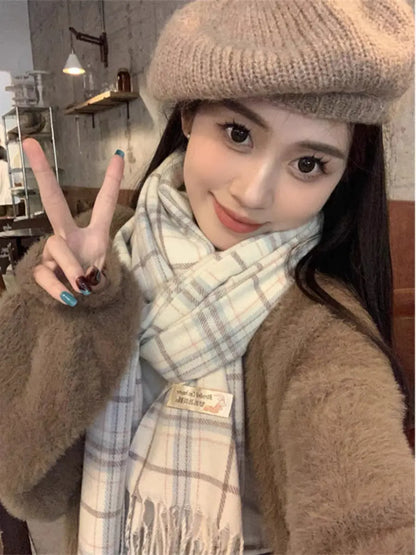 Women's Vintage Plaid Scarf